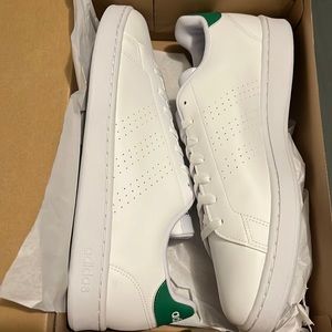 Adidas advantage shoes